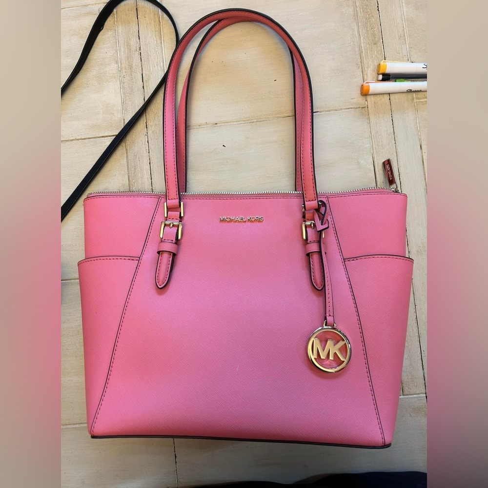 Brand new Michael Kors purse
